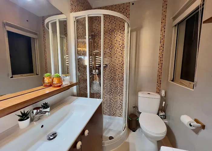 Modern Comfy Near Valletta, Three Cities & South Malta 아파트 *