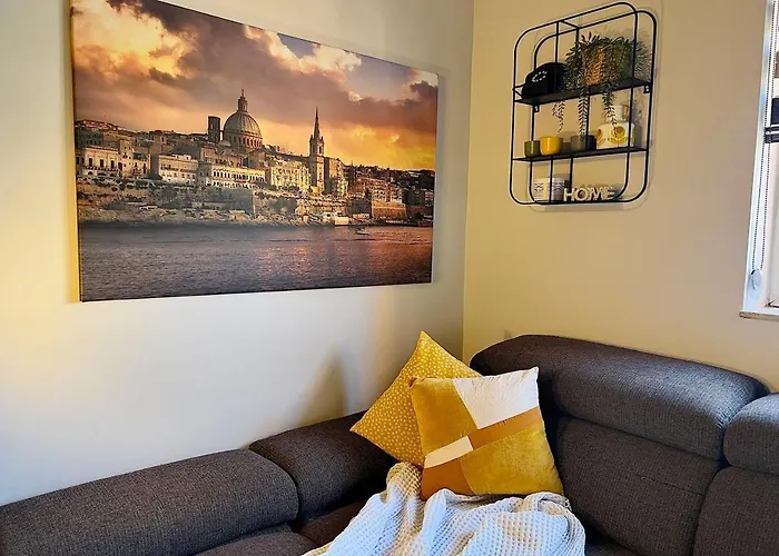 Modern Comfy Near Valletta, Three Cities & South Malta